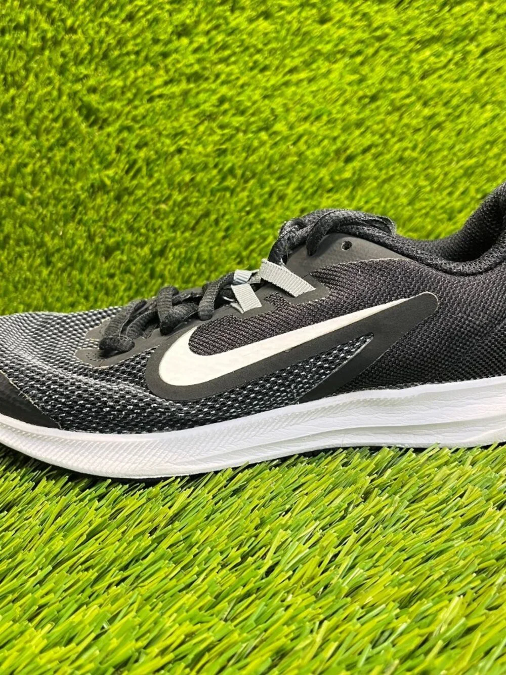 Nike please review